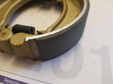Load image into Gallery viewer, Rear Brake Shoes (chinese 125 drum brake models)